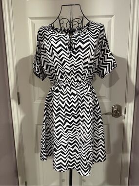 Delirious Black & White Chevron Midi Dress